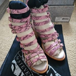 Freebird by Steven CASANDRA size 8